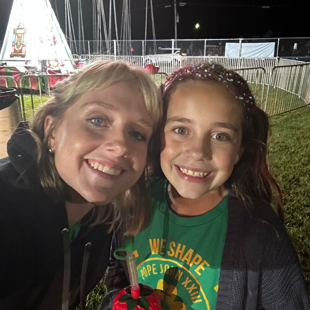 Meet your Posher, Kayla